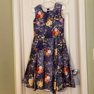 LATA sleeveless lined purple dress w pink/yellow floral print & full skirt